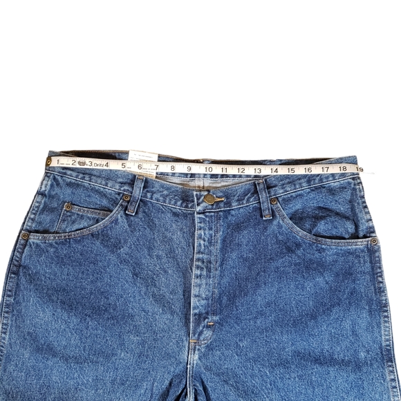 NWT Wrangler Regular Fit Five Star Premium Denim Jeans  Men's Size 38x30 - Picture 3 of 10